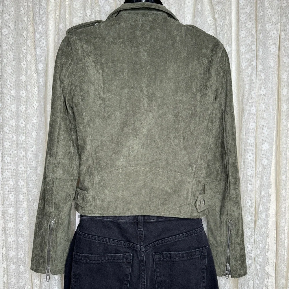 BLANKNYC Take a Hike Faux Suede Jacket - Picture 6 of 6